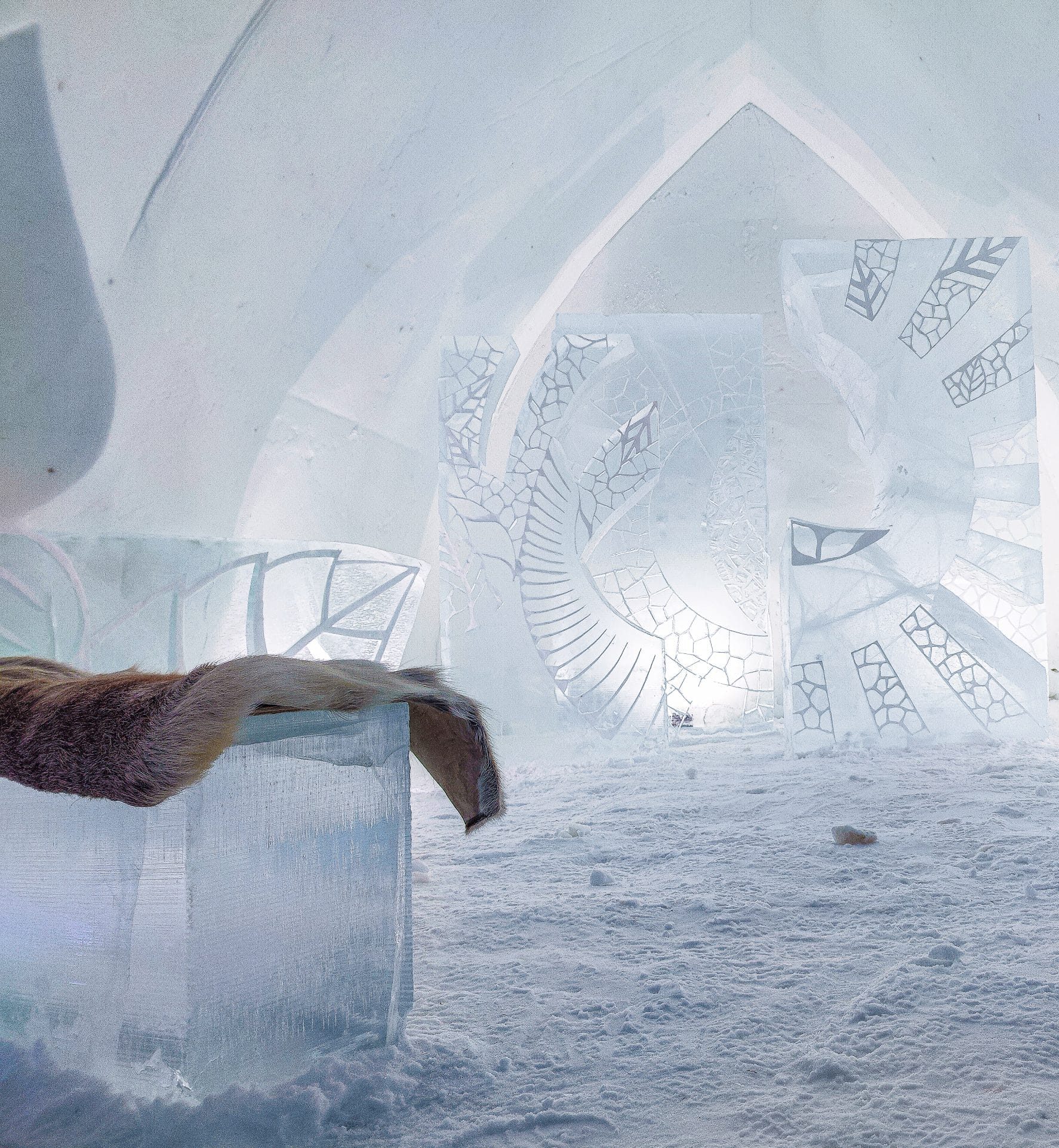 Artic Snow Hotel Finlande chapelle de glace