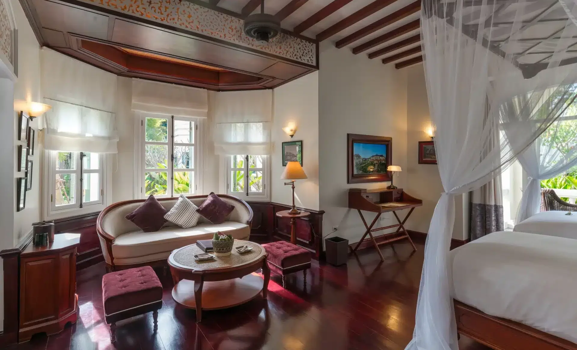The Luang Say Residence Laos salon de la suite