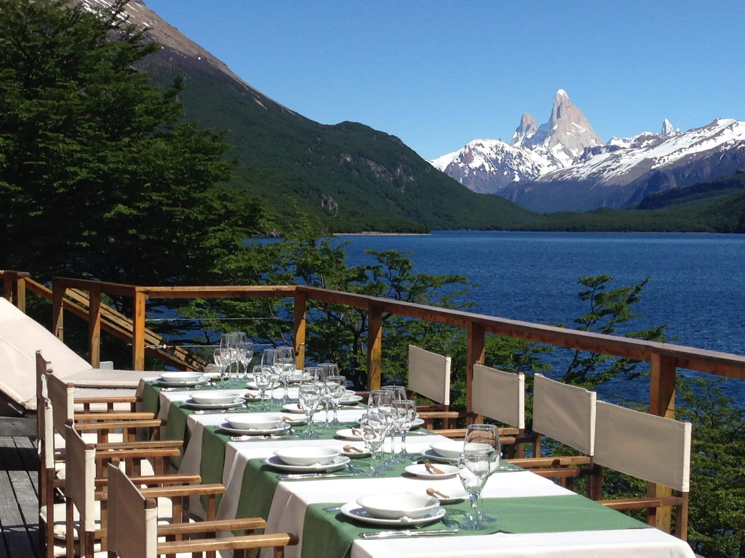 Aguas Arriba Lodge Argentine repas extérieur