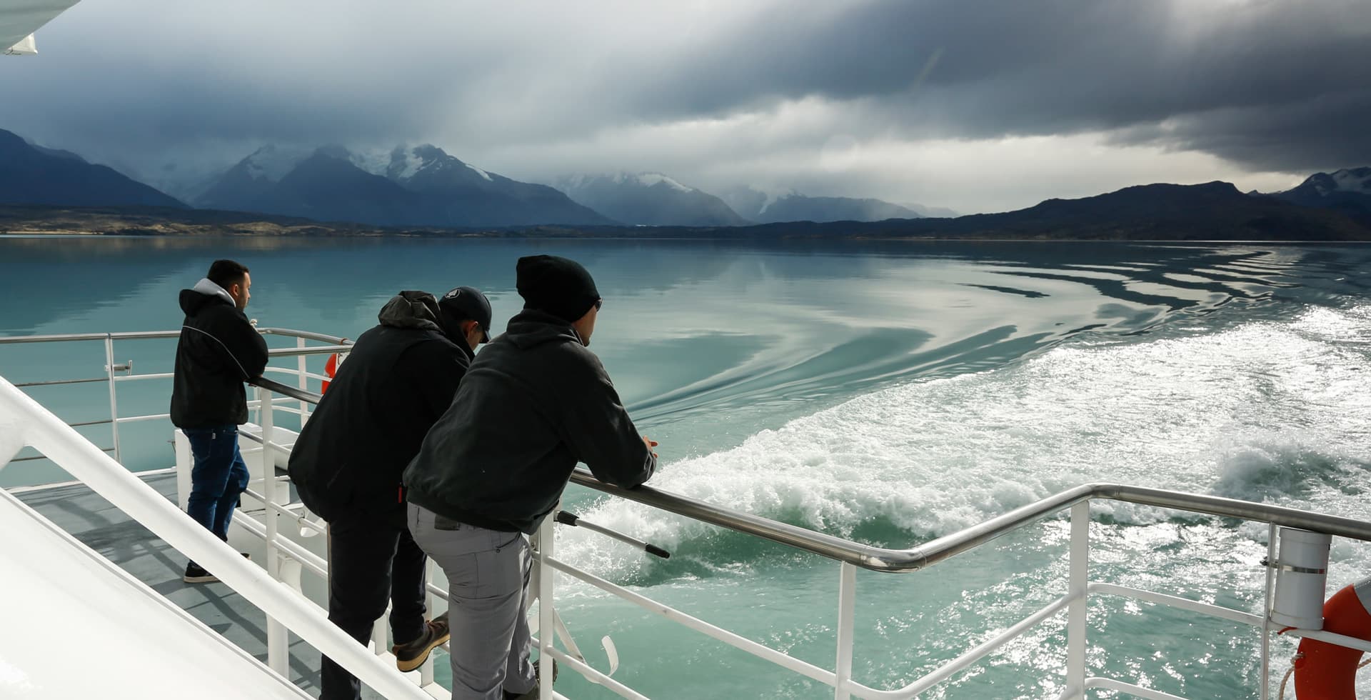 Estancia cristina argentine glacier bateau