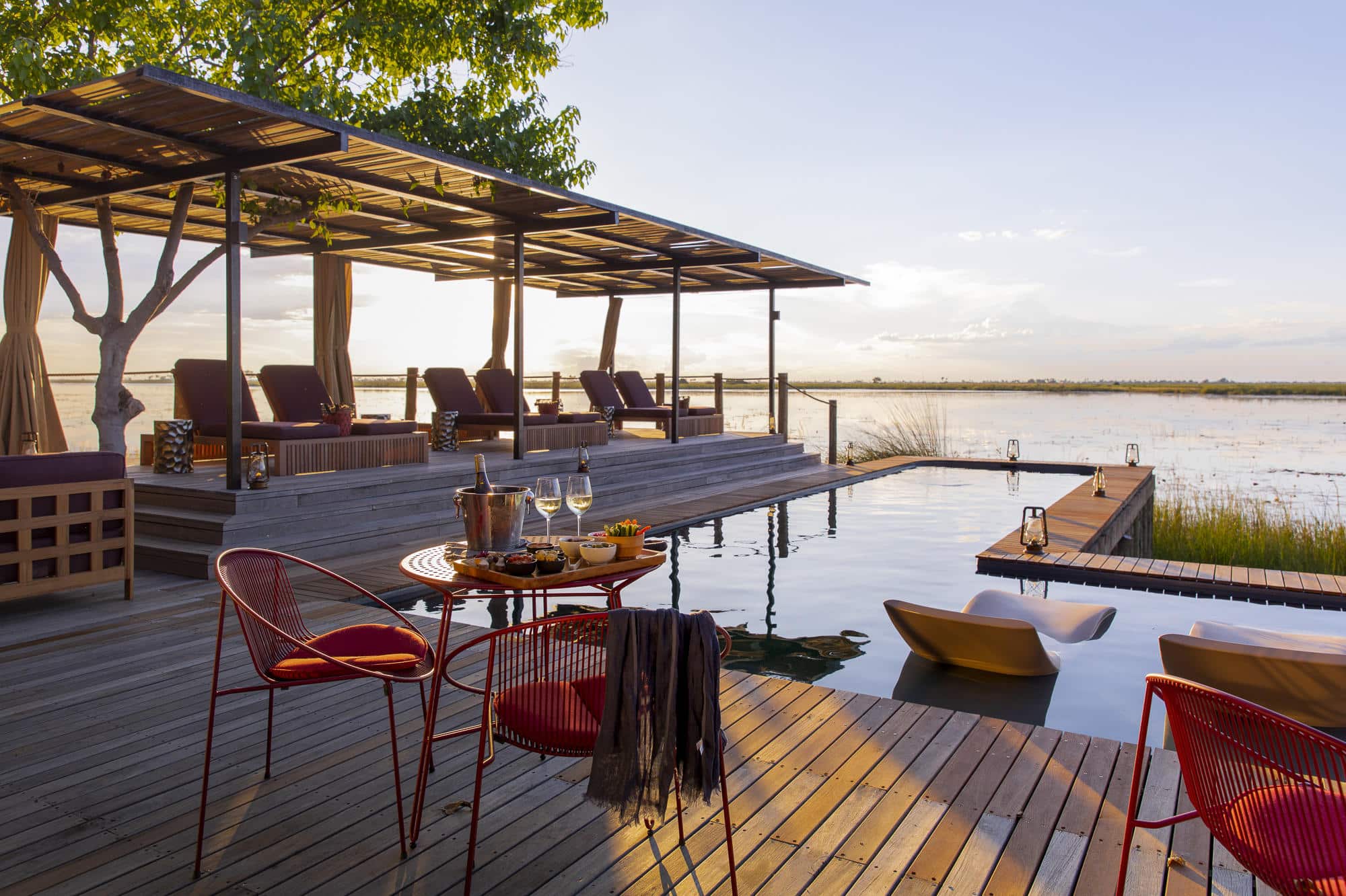 Wilderness DumaTau Botswana piscine avec vue